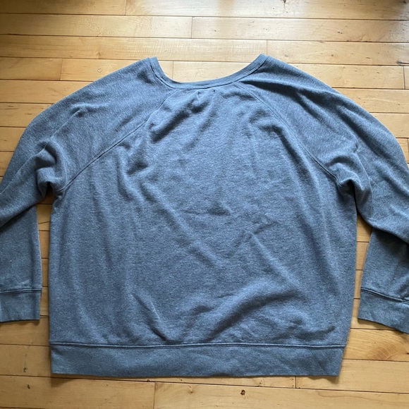 GAP NYC Big Apple Sweater size 2XL - Picture 2 of 8